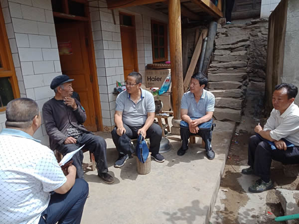 結(jié)對(duì)幫扶入戶 助力脫貧攻堅(jiān)